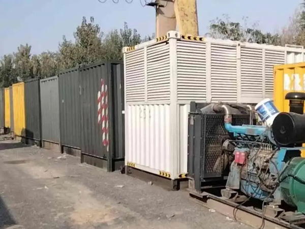 梅列200KW柴油发电机机组每小时油耗是多少?
